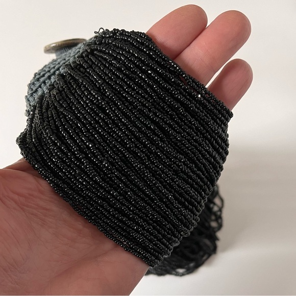 VINTAGE 90 STRAND GLASS BEAD NECKLACE - Picture 2 of 4